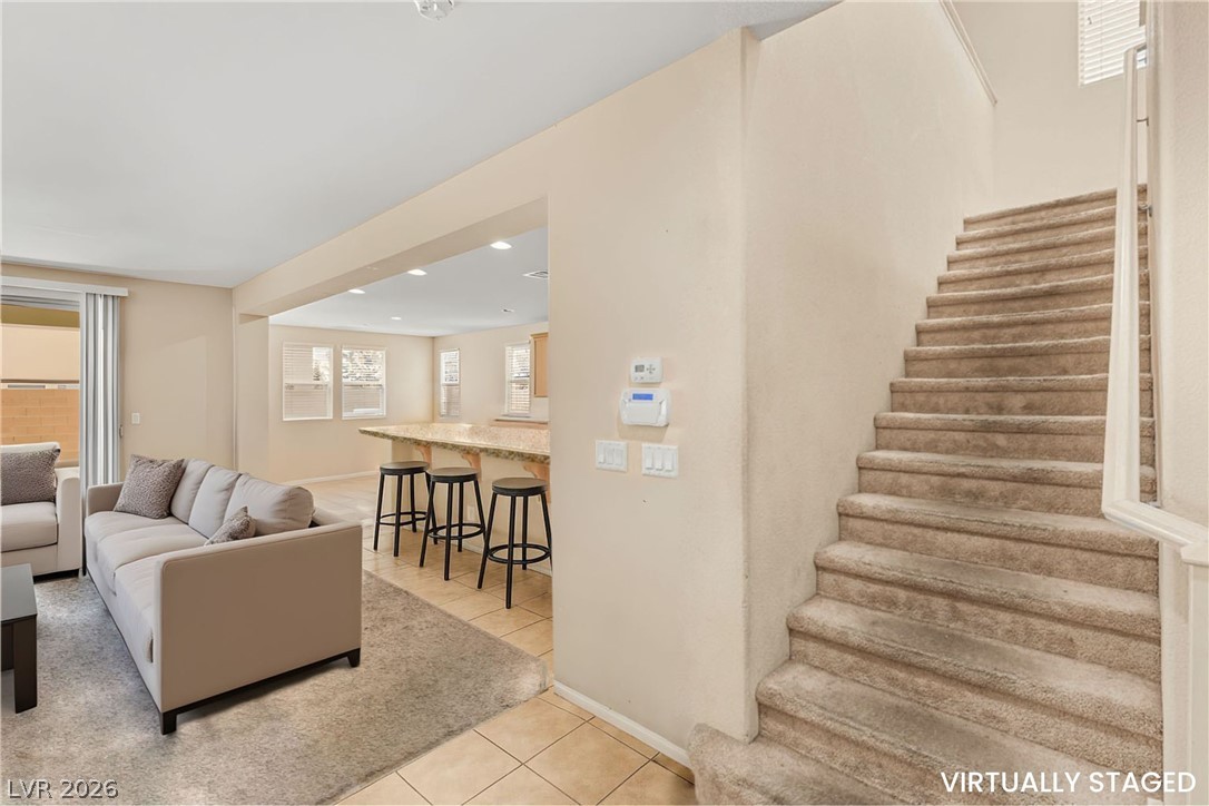 Photo 9 of 21, 909 Aspen Hollow Court