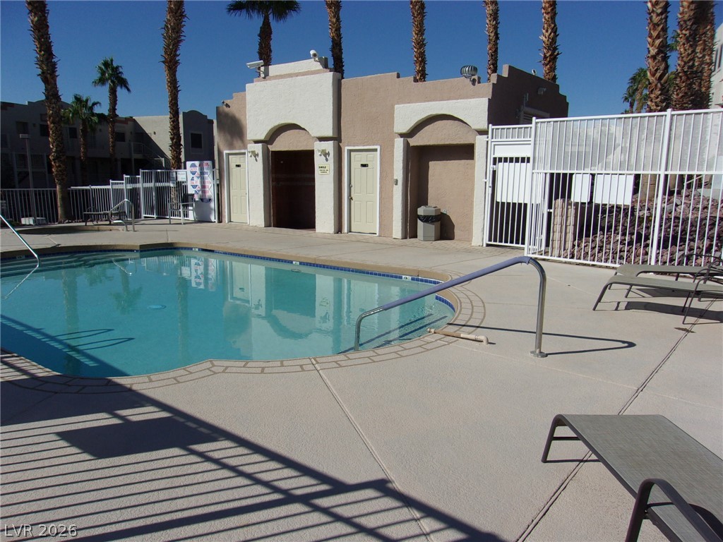 Photo 13 of 15, 2032 Mesquite Lane #101