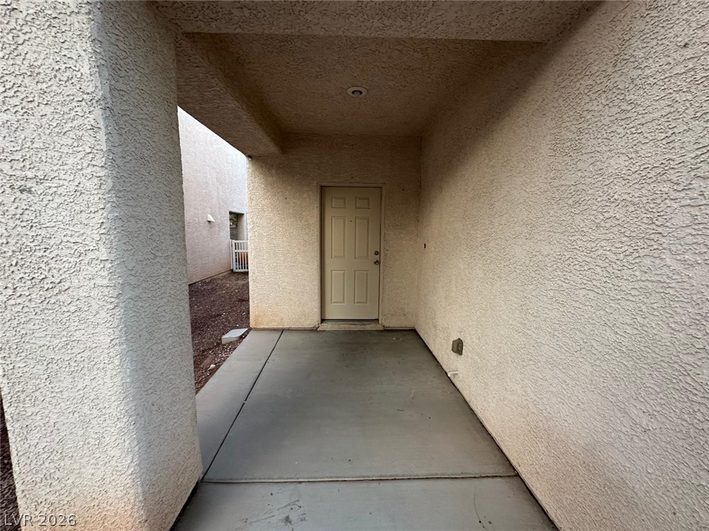Photo 4 of 9490 Marshall Creek Street