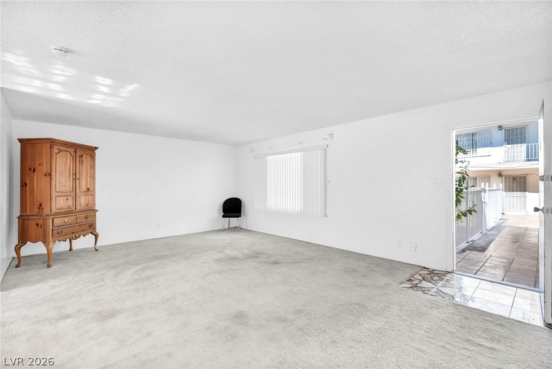 Photo 10 of 33, 1165 Sierra Vista Drive