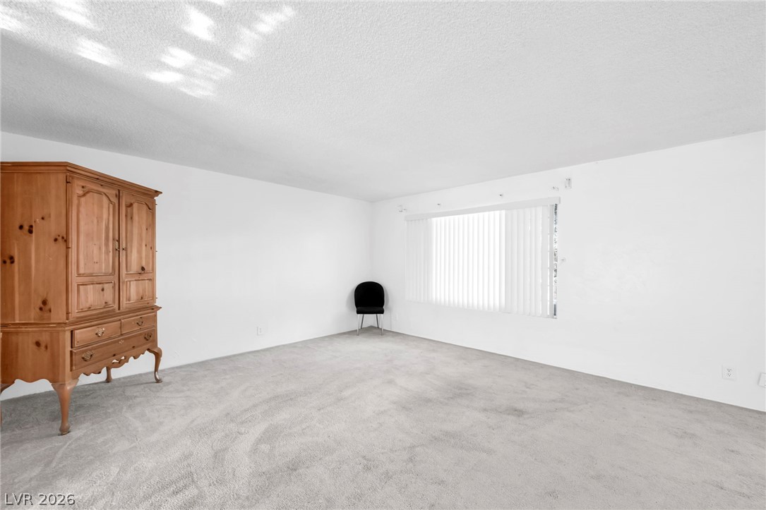 Photo 11 of 33, 1165 Sierra Vista Drive