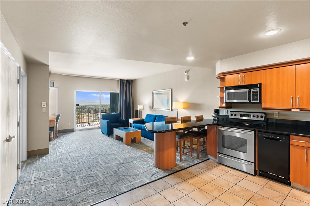 Photo 5 of 211 E Flamingo Road #1411