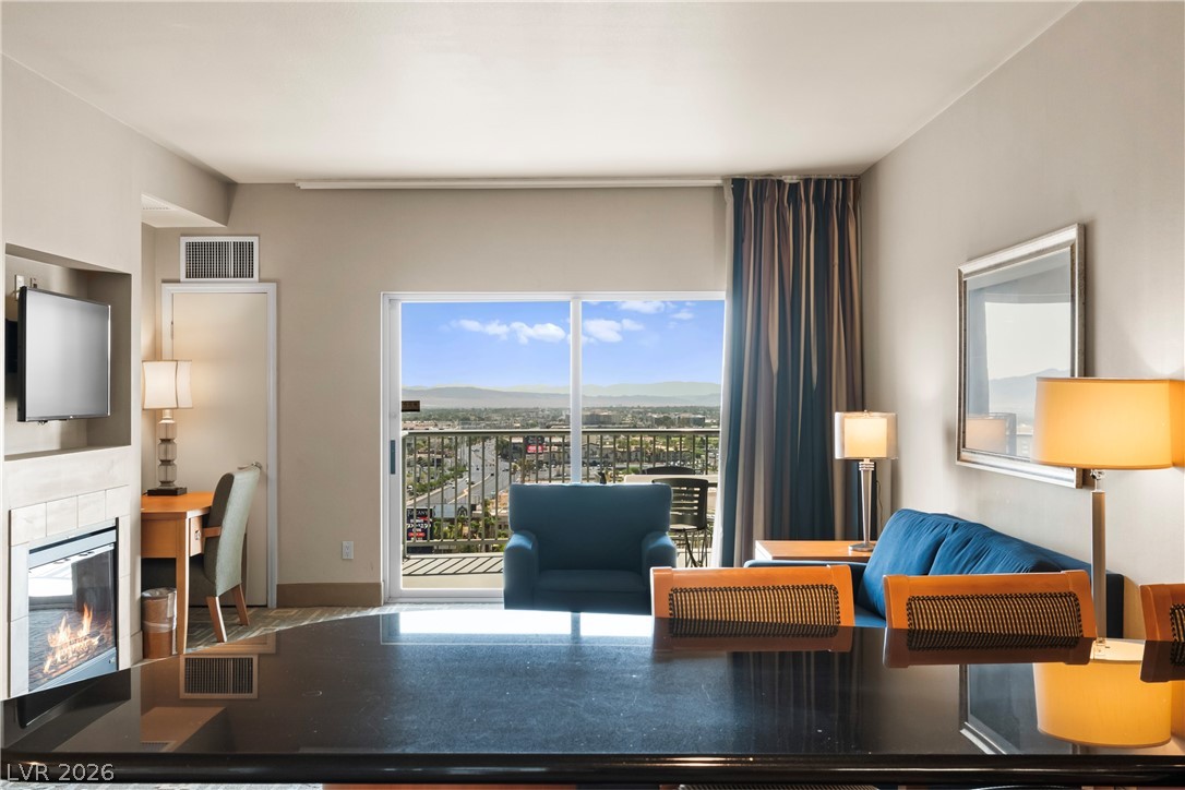 Photo 12 of 50, 211 E Flamingo Road #1411