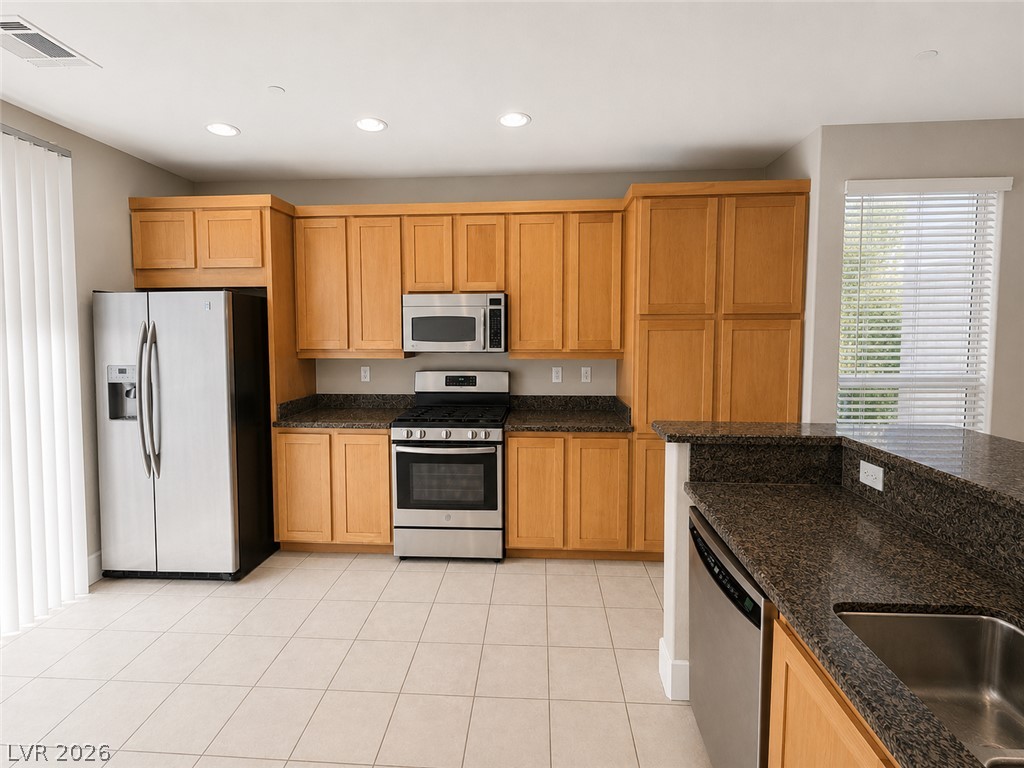 Photo 7 of 24, 9050 W Tropicana Avenue #1163