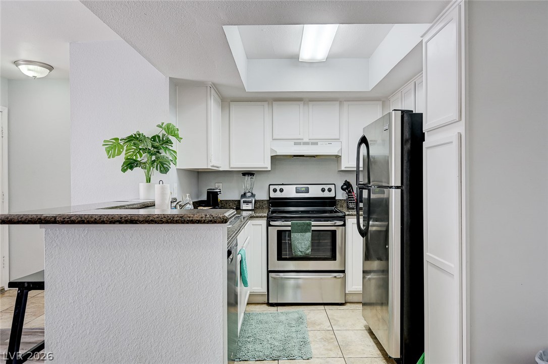 Photo 9 of 21, 1455 E Katie Avenue #D11