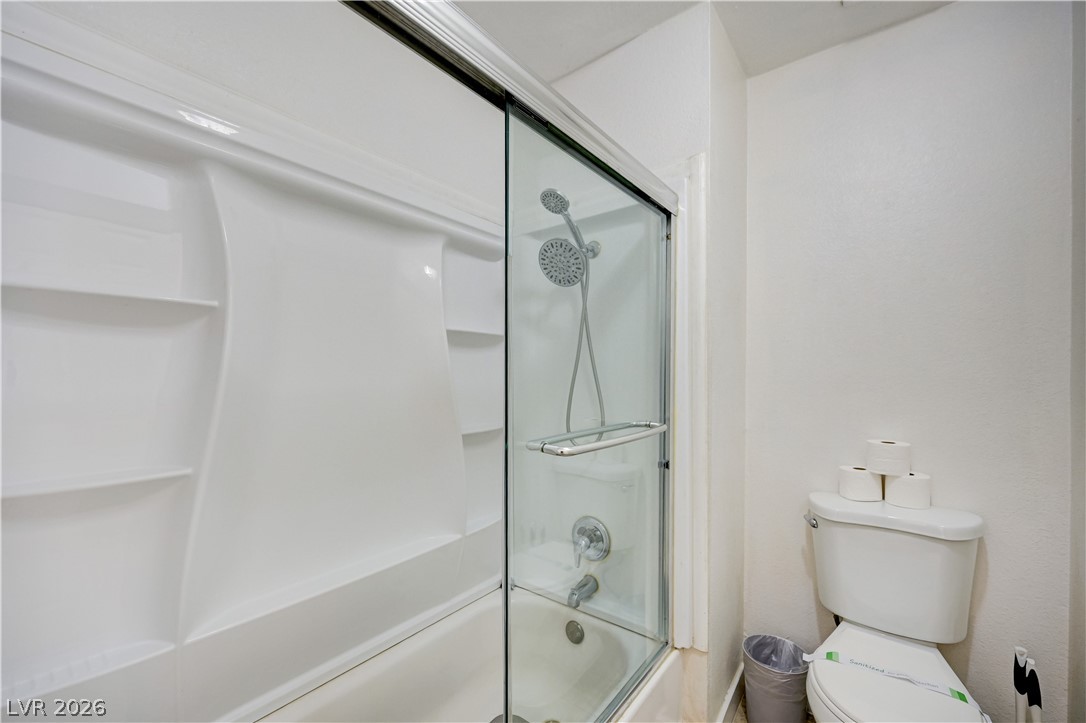 Photo 18 of 21, 1455 E Katie Avenue #D11
