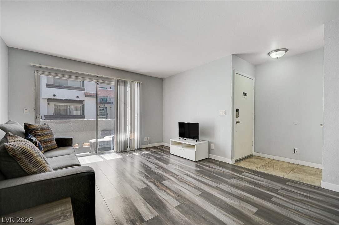Photo 2 of 1455 E Katie Avenue #D11