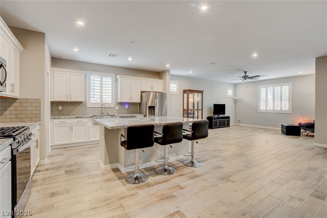 Photo 8 of 47, 181 Rancho Oro Place