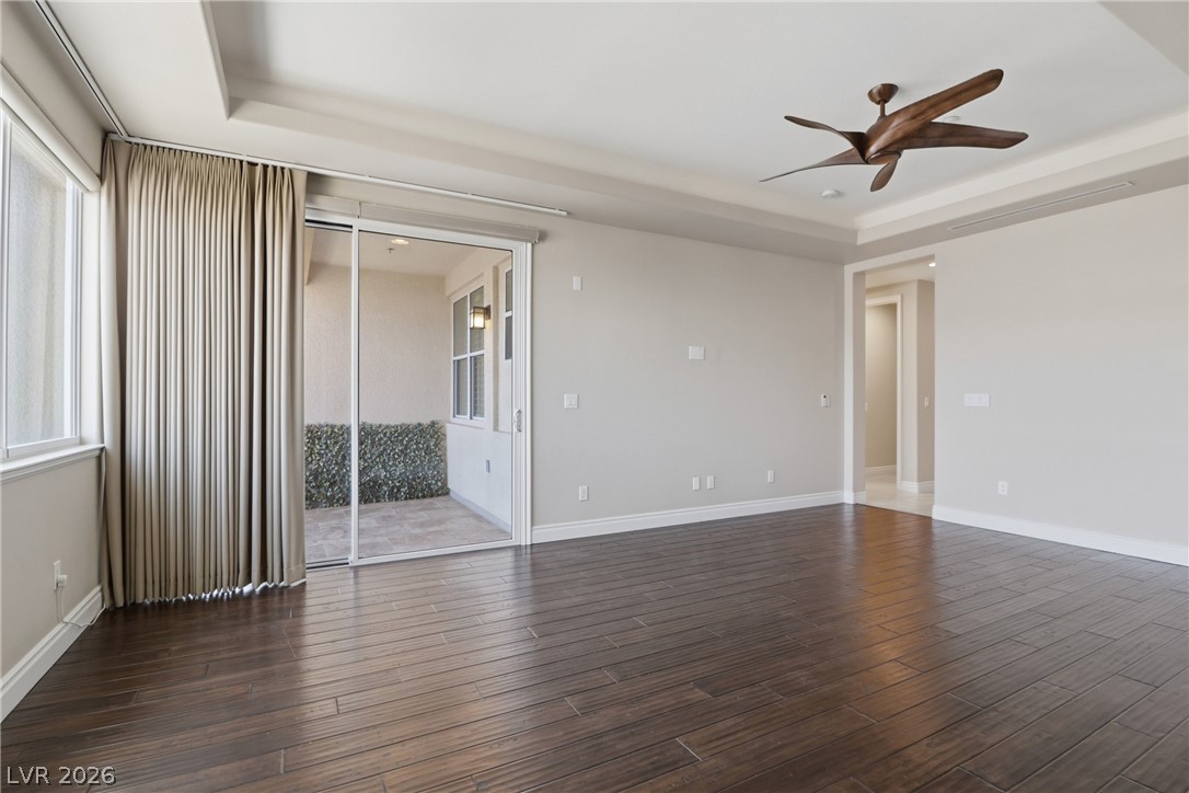 Photo 8 of 98, 9207 Tesoras Drive #401
