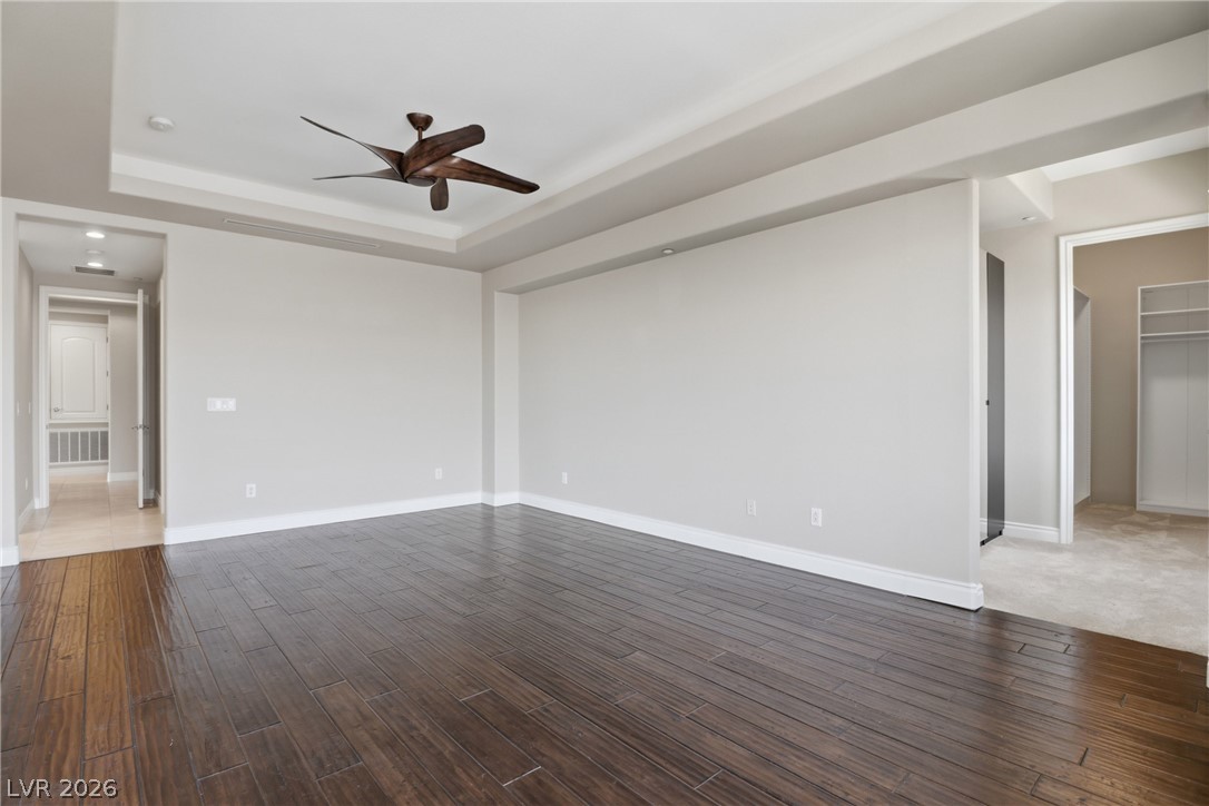 Photo 39 of 98, 9207 Tesoras Drive #401