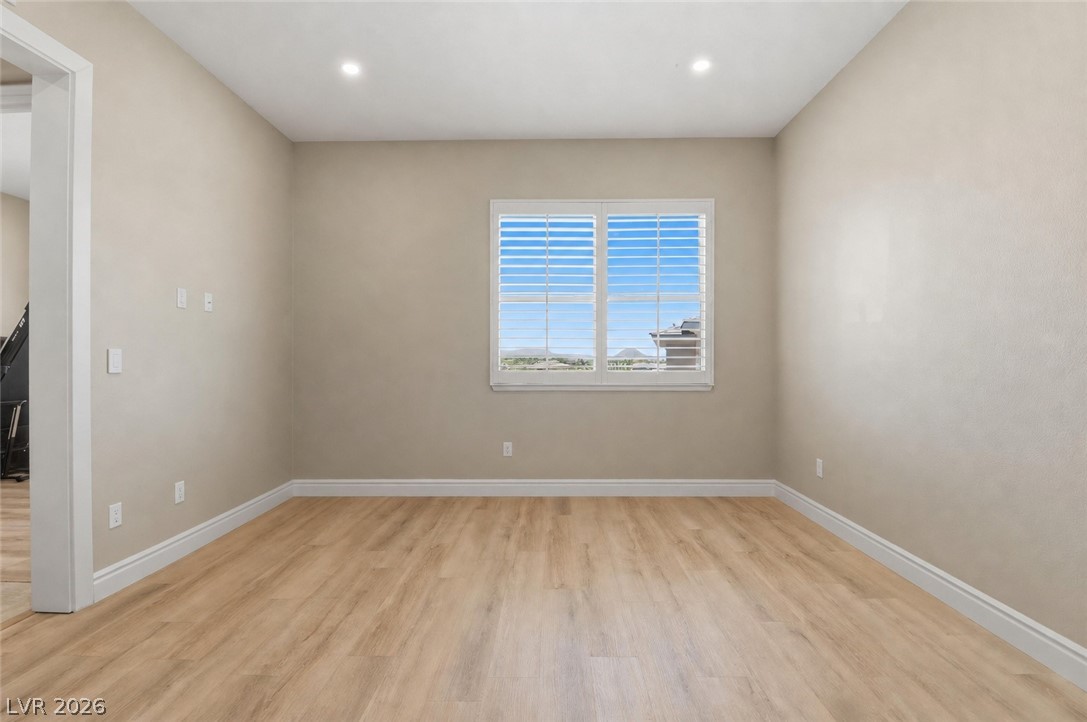 Photo 43 of 98, 9207 Tesoras Drive #401