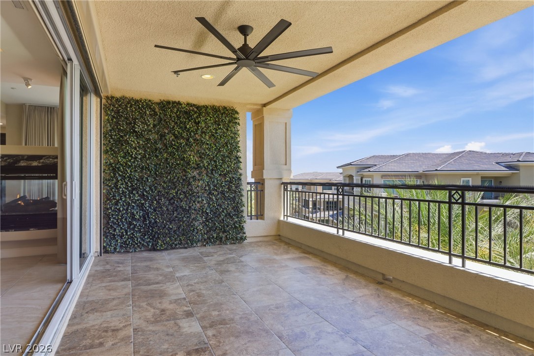 Photo 60 of 98, 9207 Tesoras Drive #401