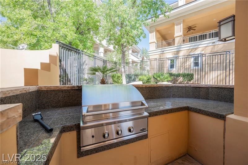 Photo 75 of 98, 9207 Tesoras Drive #401