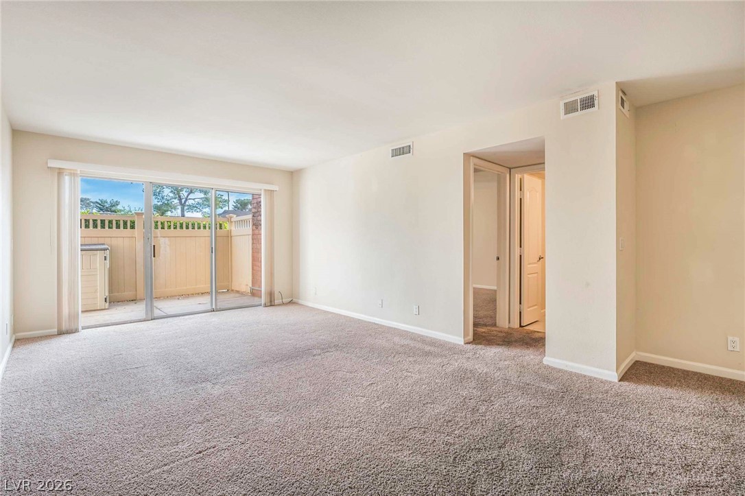 Photo 10 of 26, 2831 GEARY Place #2911
