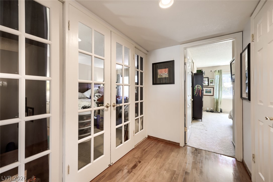 Photo 6 of 44, 2951 Pinehurst Drive
