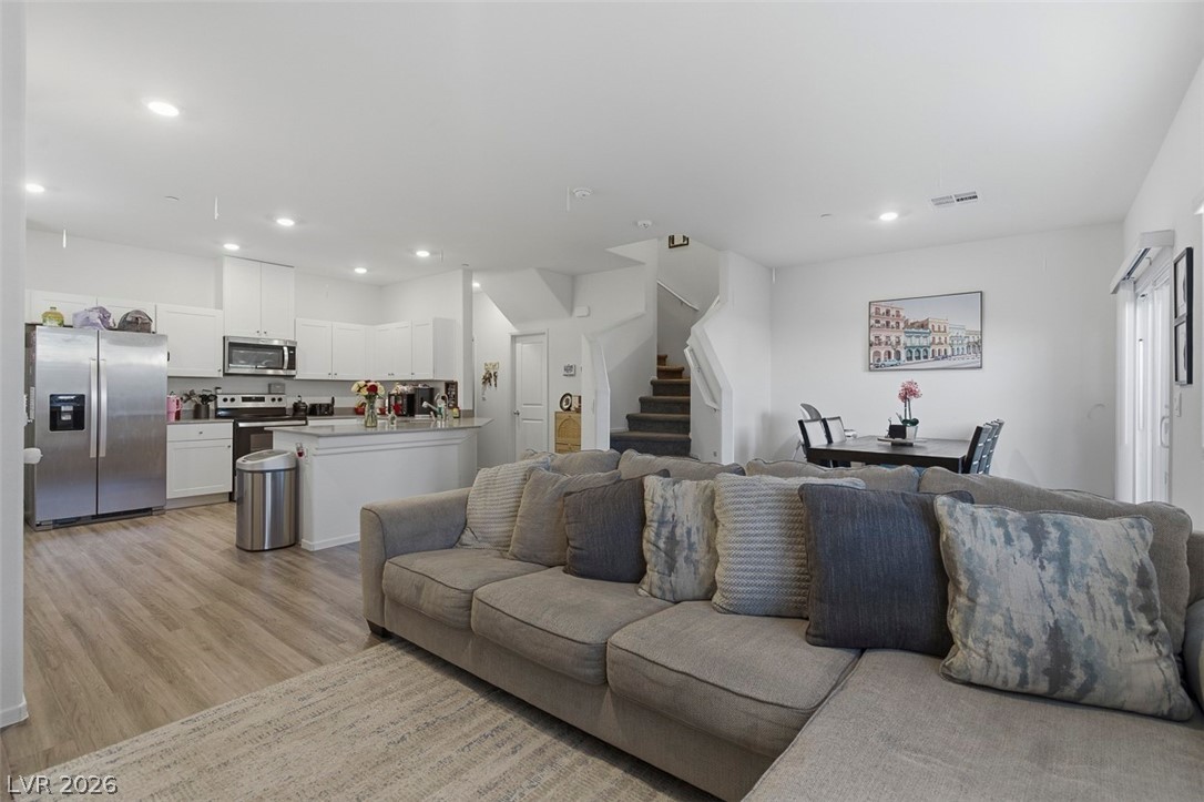 Photo 7 of 43, 4760 Equinox Sky Avenue #2