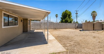 Photo 14 of 19, 3078 Palmdale Street