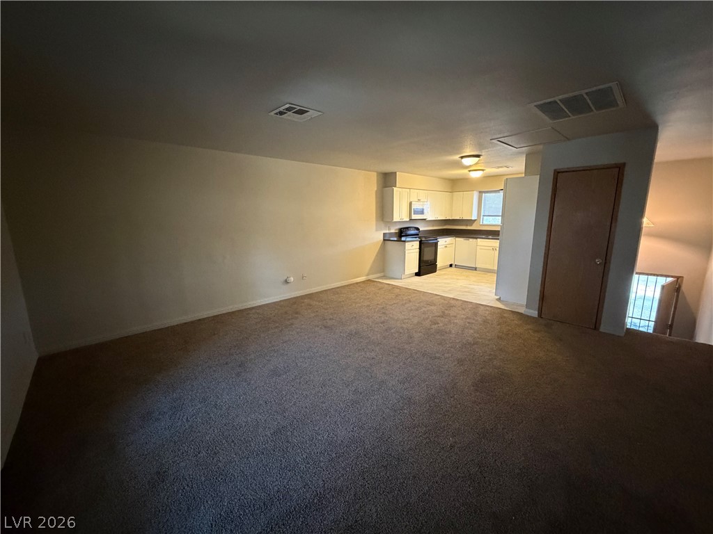 Photo 9 of 22, 3417 Civic Center #F