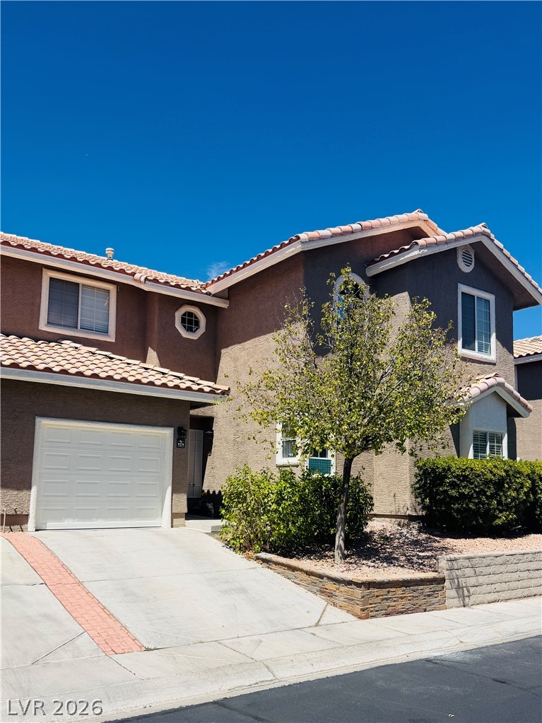 Photo 4 of 9274 Silver Arrow Court