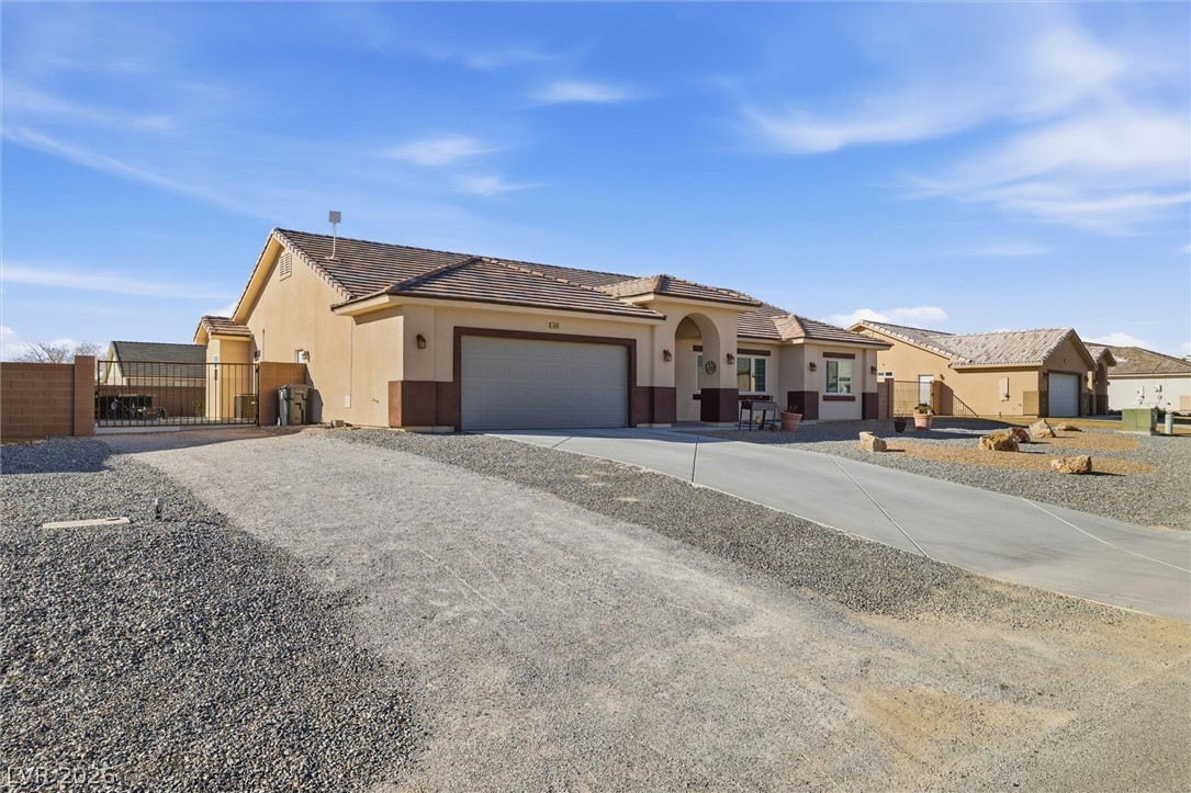 Photo 3 of 4800 Honey Locust Drive