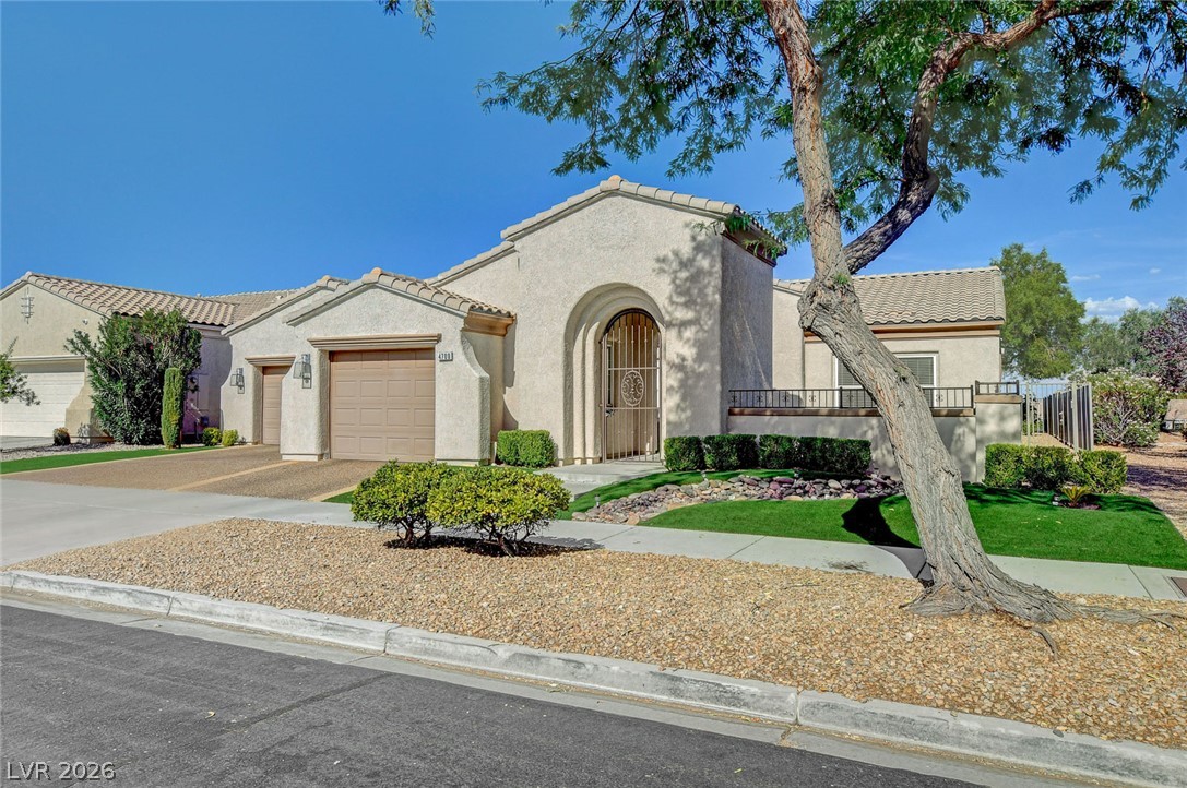 Photo 4 of 4700 Fiore Bella Boulevard