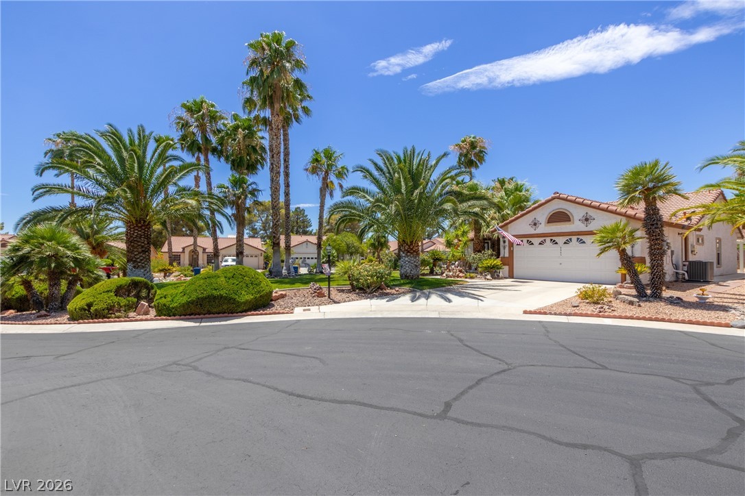 Photo 6 of 42, 5521 Cranwood Court