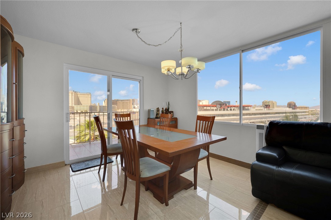 Photo 3 of 205 E Harmon Avenue #710