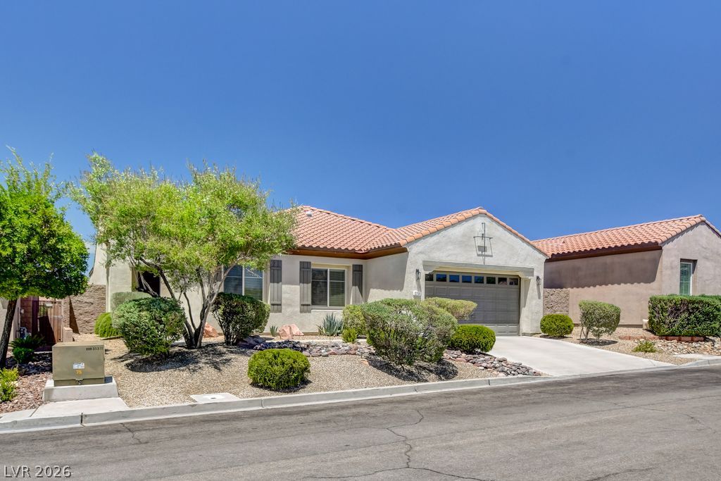 Photo 3 of 2756 Leys Burnett Avenue
