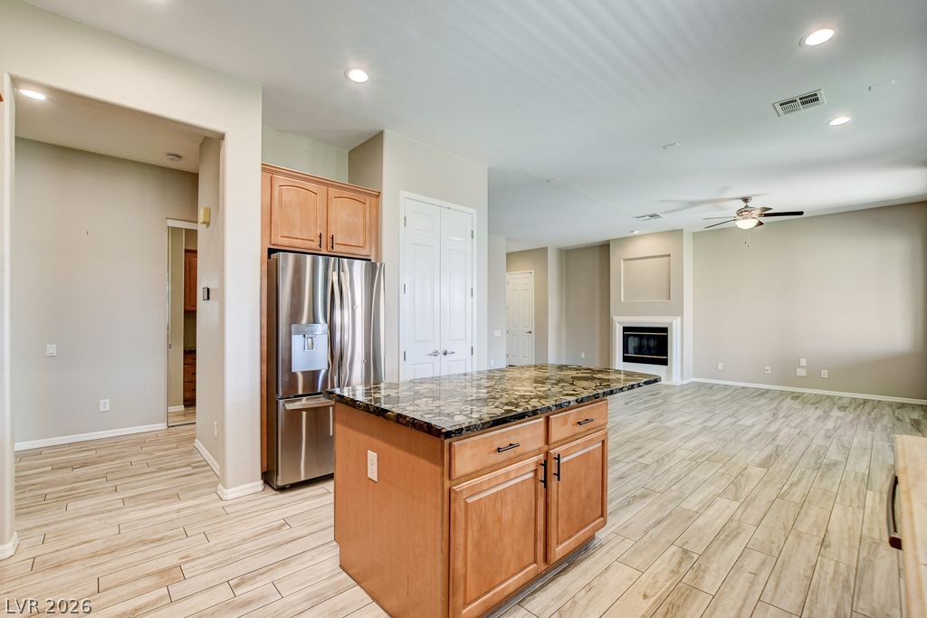 Photo 16 of 49, 2756 Leys Burnett Avenue