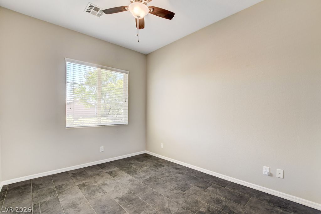 Photo 37 of 49, 2756 Leys Burnett Avenue