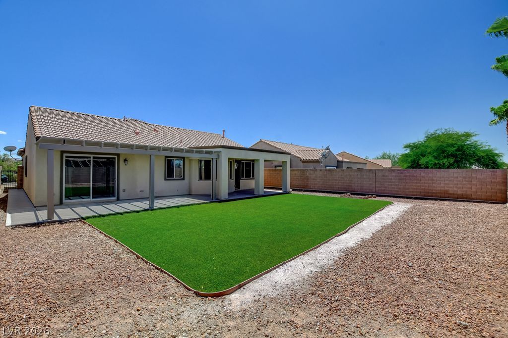 Photo 48 of 49, 2756 Leys Burnett Avenue