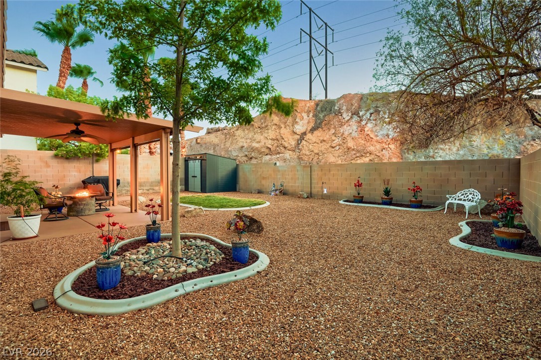 Photo 31 of 35, 707 Jane Eyre Place