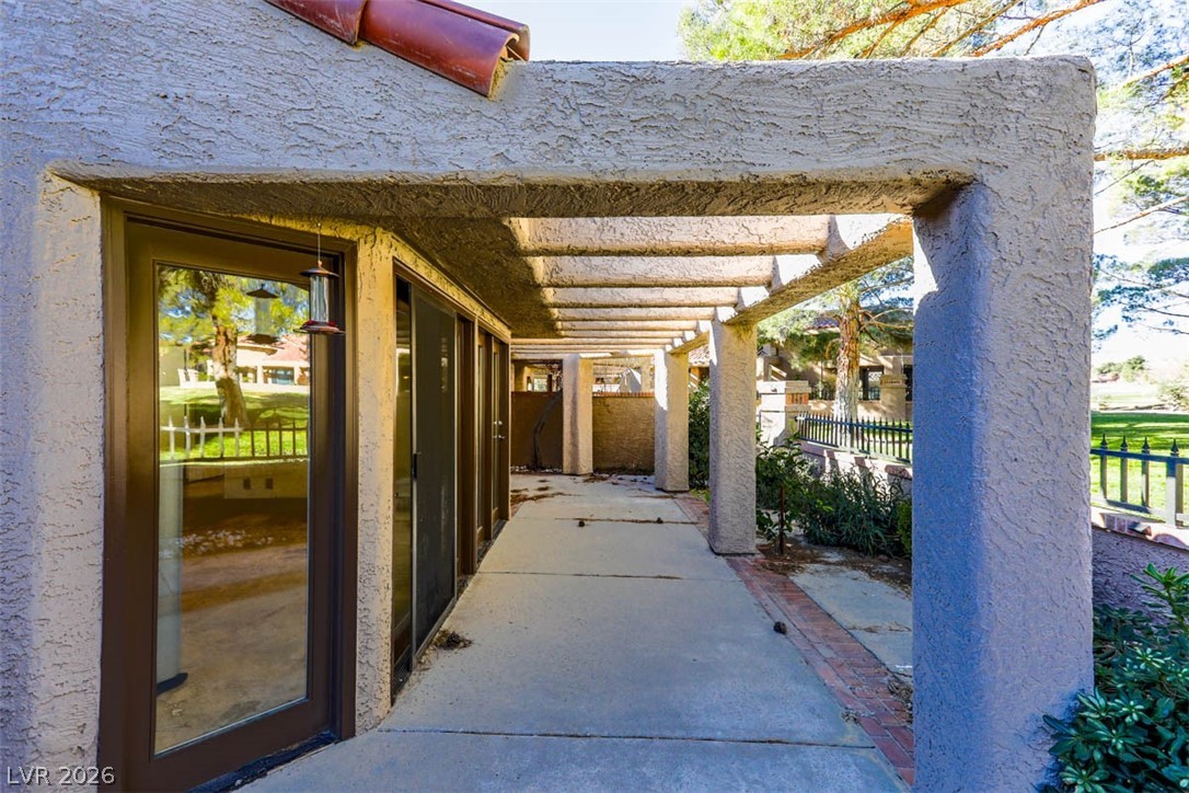 Photo 31 of 48, 7146 Mission Hills Drive