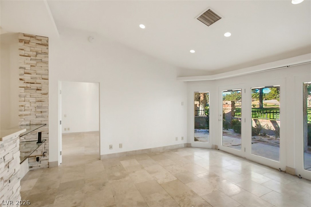 Photo 13 of 48, 7146 Mission Hills Drive