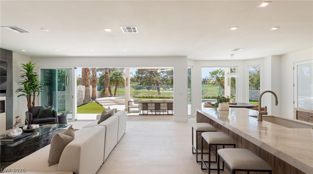 Photo 3 of 1833 Corta Bella Drive