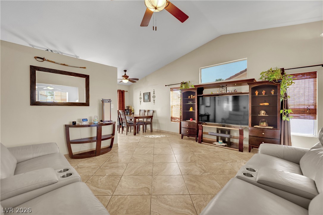 Photo 7 of 29, 3126 Crownline Court
