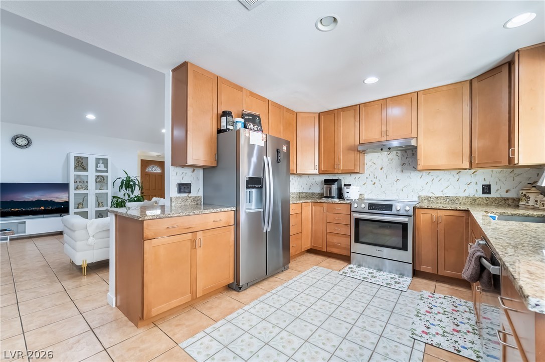 Photo 13 of 32, 5034 Rappahanock Street