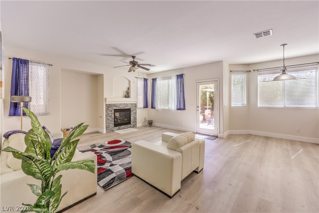 Photo 10 of 39, 11462 Bargetto Court