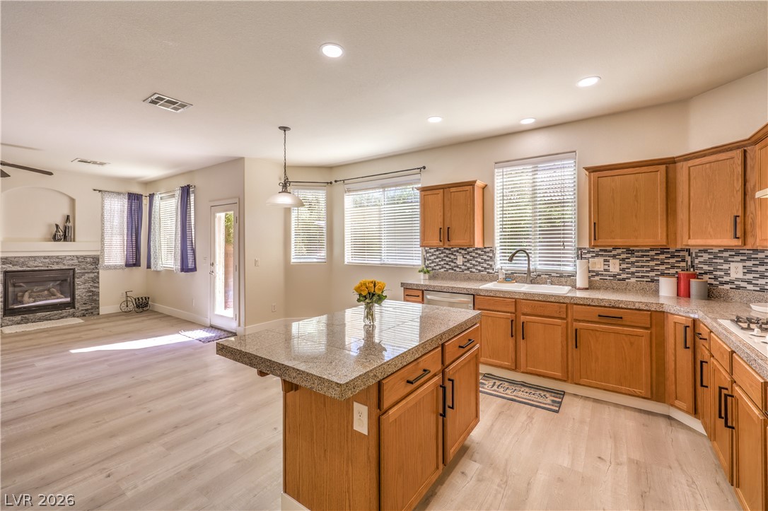 Photo 15 of 39, 11462 Bargetto Court