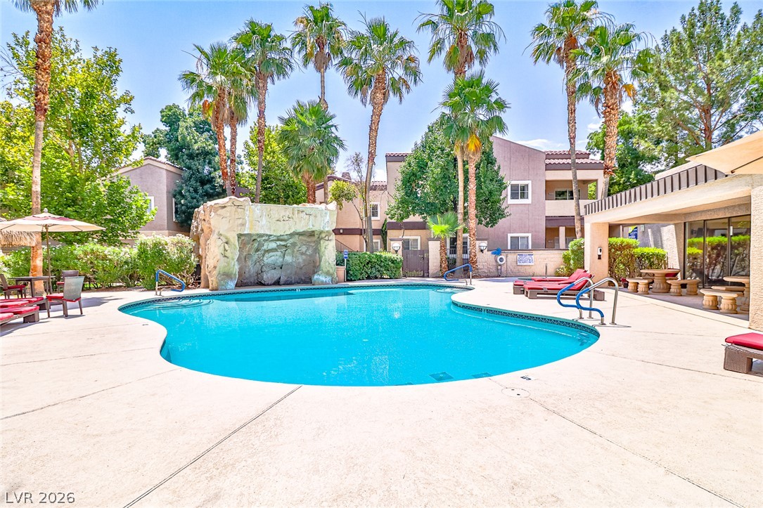 Photo 39 of 47, 5250 S Rainbow Boulevard #2079