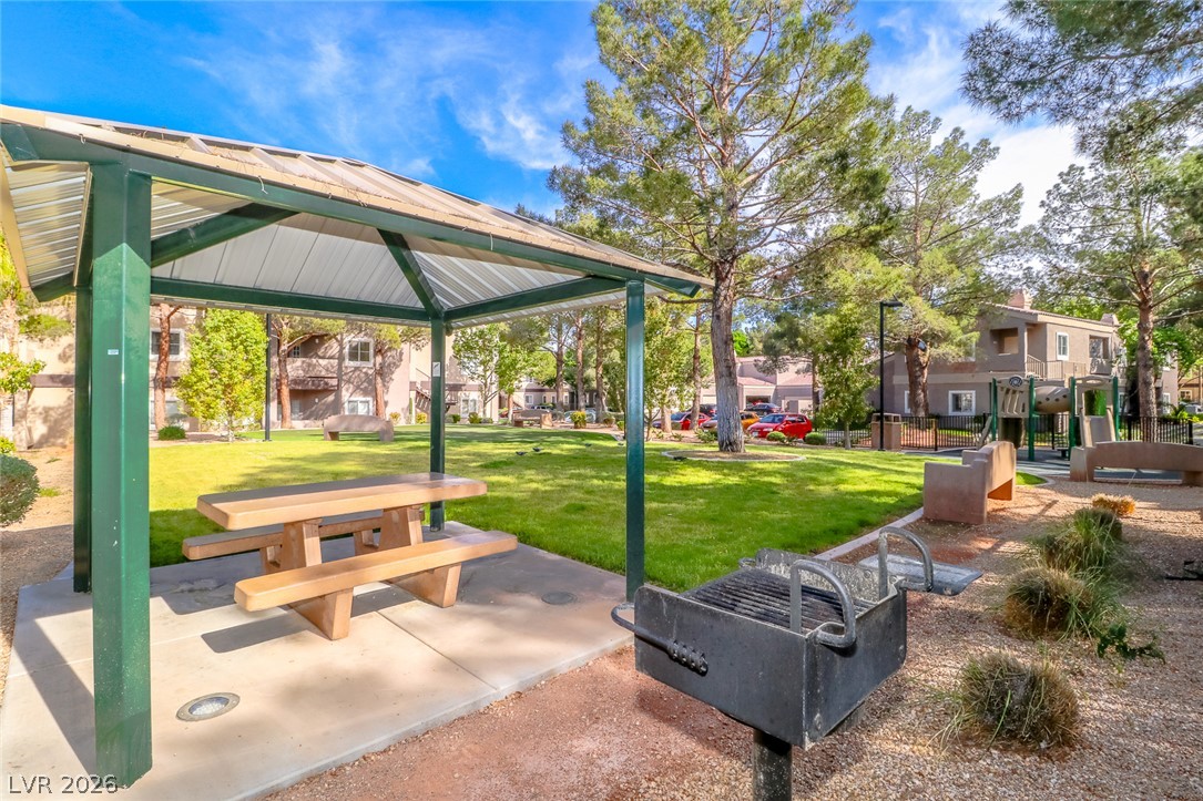 Photo 42 of 47, 5250 S Rainbow Boulevard #2079