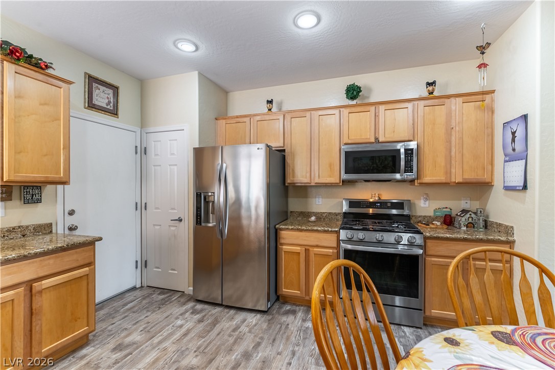Photo 9 of 32, 2109 BAY THRUSH Way