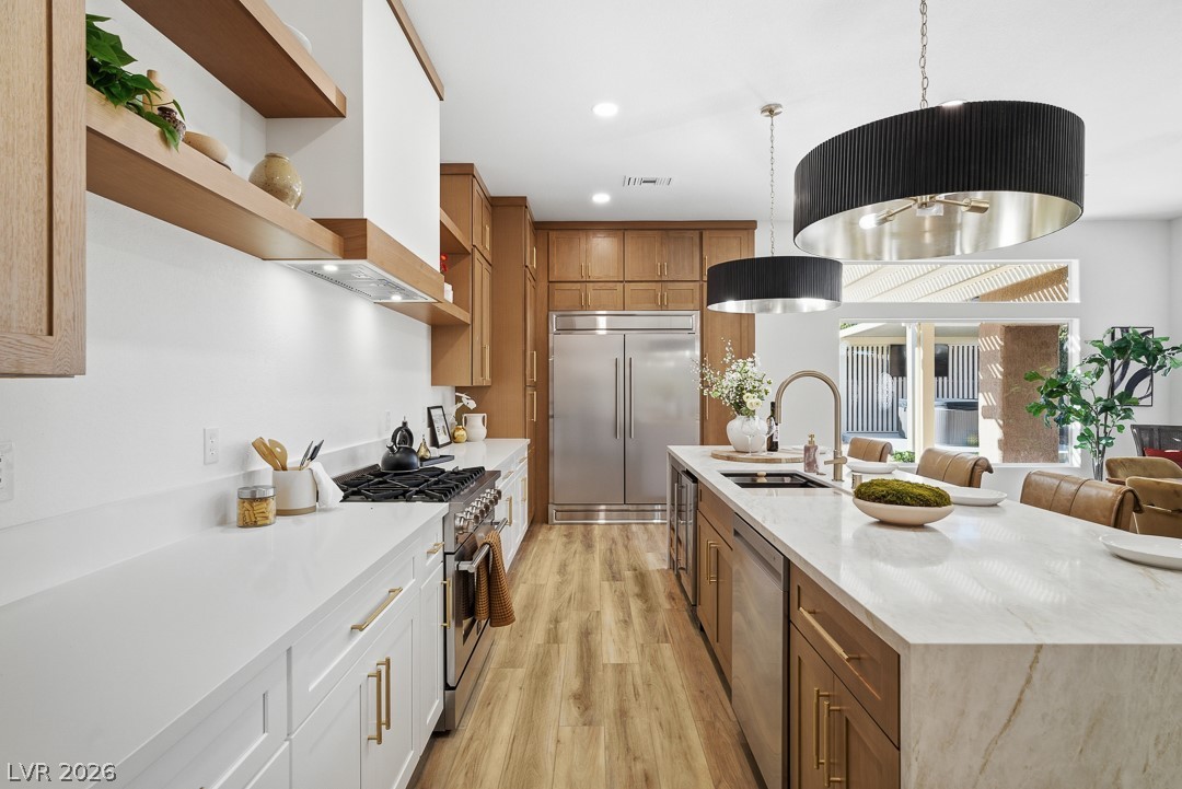 Photo 3 of 270 Besame Court