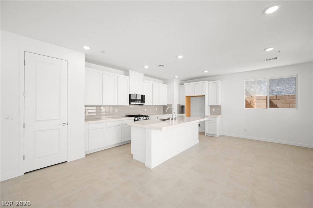 Photo 5 of 10804 Birch Meadows Avenue