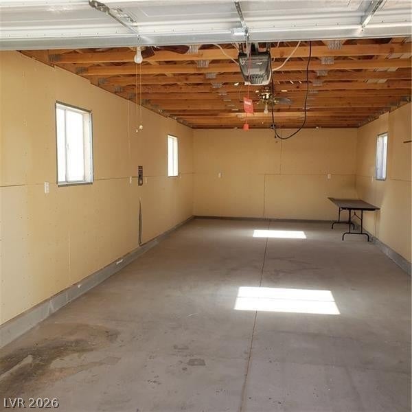Photo 7 of 24, 3439 Cox Street