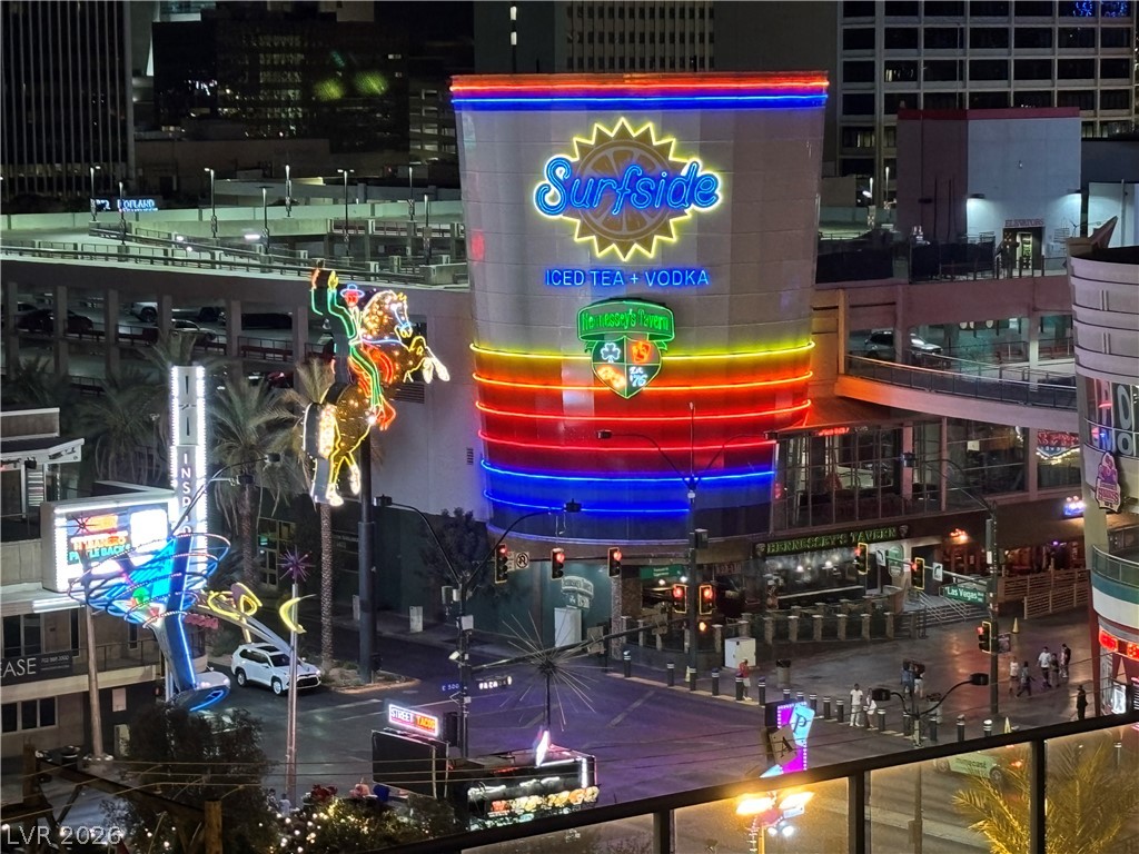 Photo 43 of 46, 150 Las Vegas Boulevard #914
