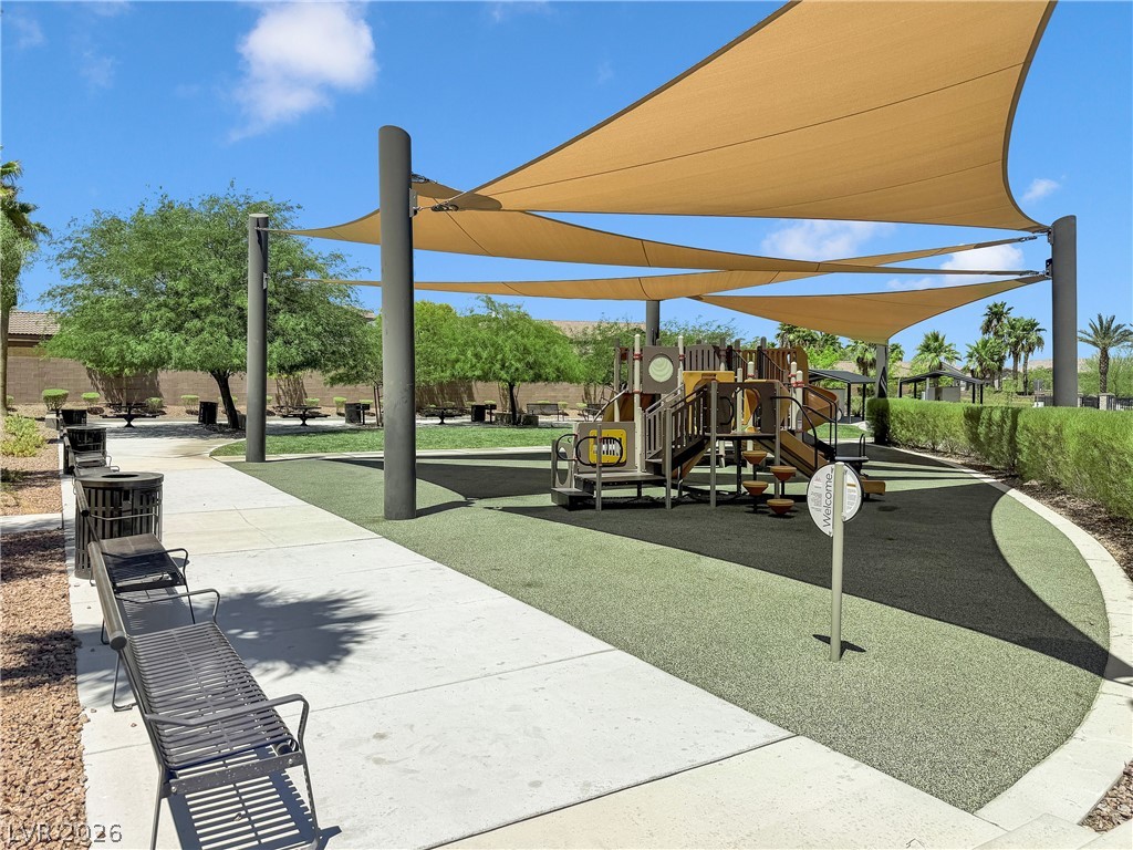 Photo 37 of 41, 965 Nevada State Drive #6202