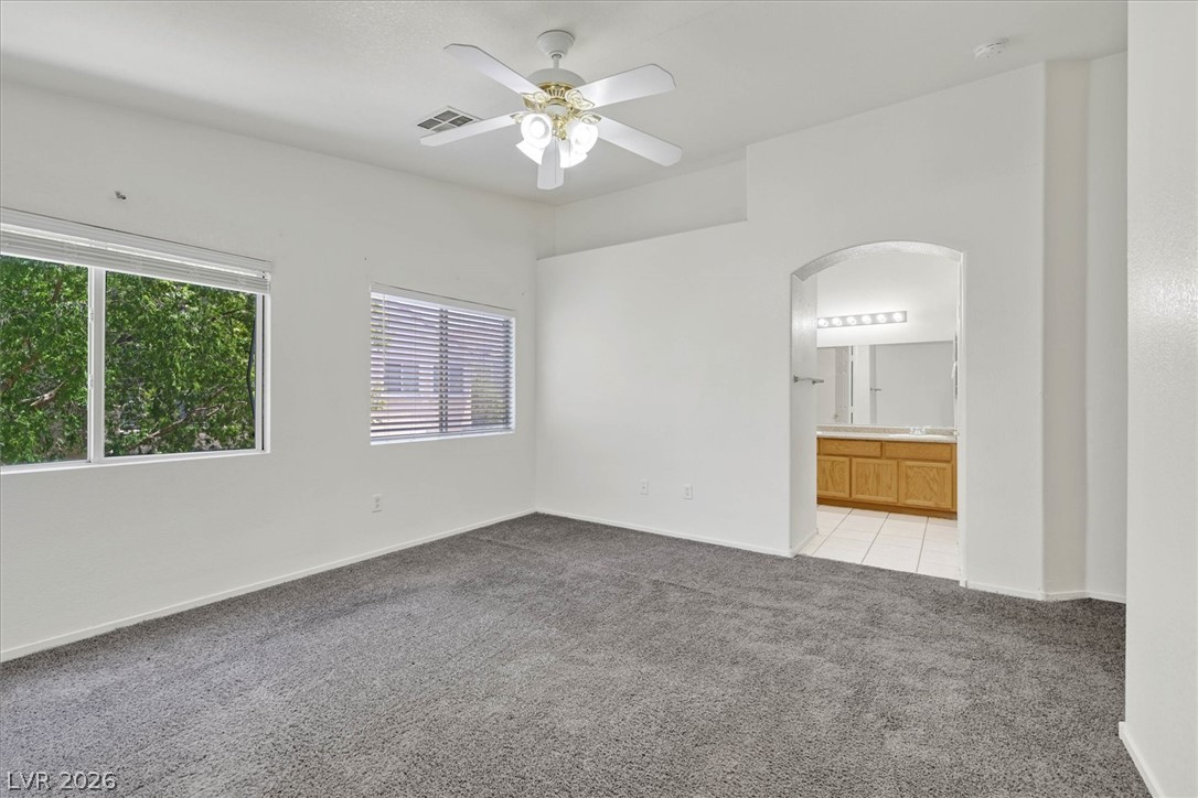 Photo 17 of 25, 92 Stock Option Street #3