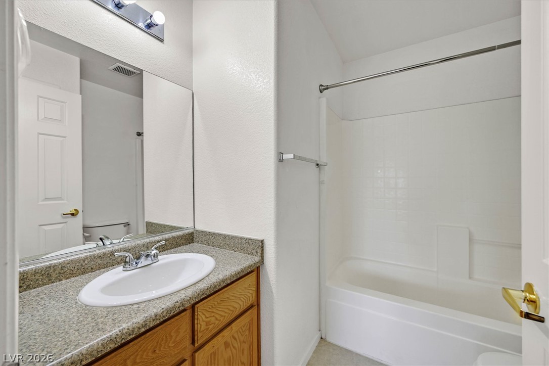 Photo 13 of 25, 92 Stock Option Street #3
