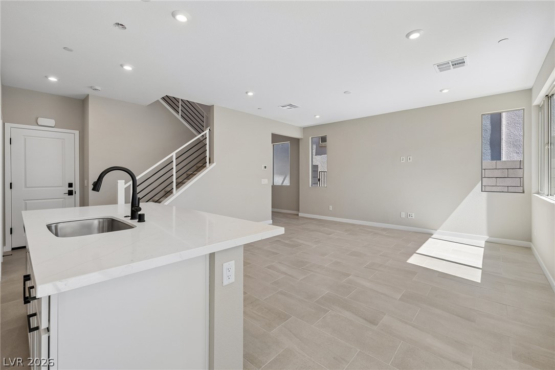 Photo 5 of 9227 Salas Street